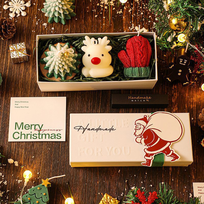 Christmas Candles Gift Box Christmas Tree, Gloves & Gingerbread Man Christmas Candles Gift Box