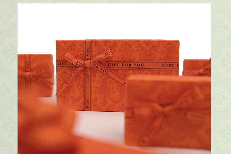 Vintage Embossed Wrapping Paper – 70x100cm Premium Gift Wrap in Four Colors 21 Vintage Embossed Wrapping Paper – 70x100cm Premium Gift Wrap in Four Colors Embossed Wrapping Paper 10