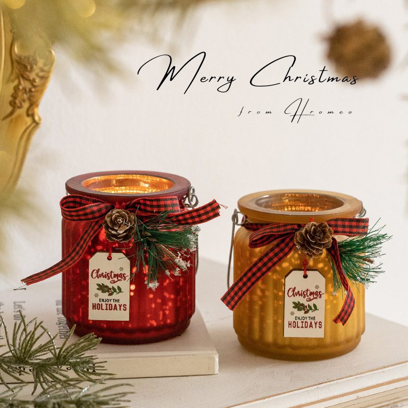 Groothandel Kerstkaarsenpotten - Feestelijke decoratieve glazen potten met dennenappels Candle Jars