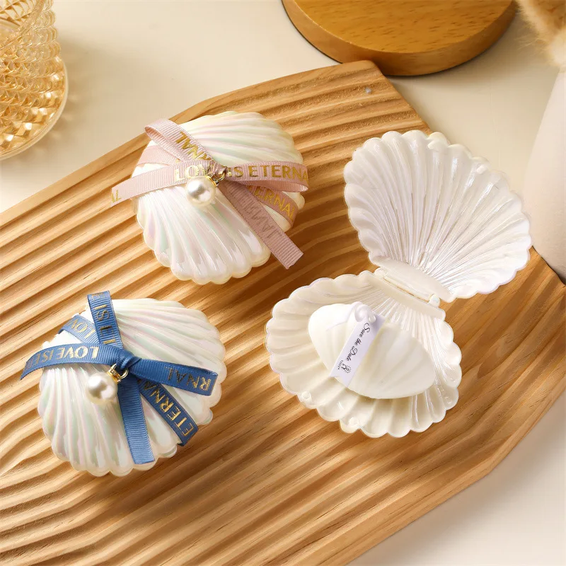Personalized Shell Candle - Custom Pearl Wedding Favors Personalized Shell Candle