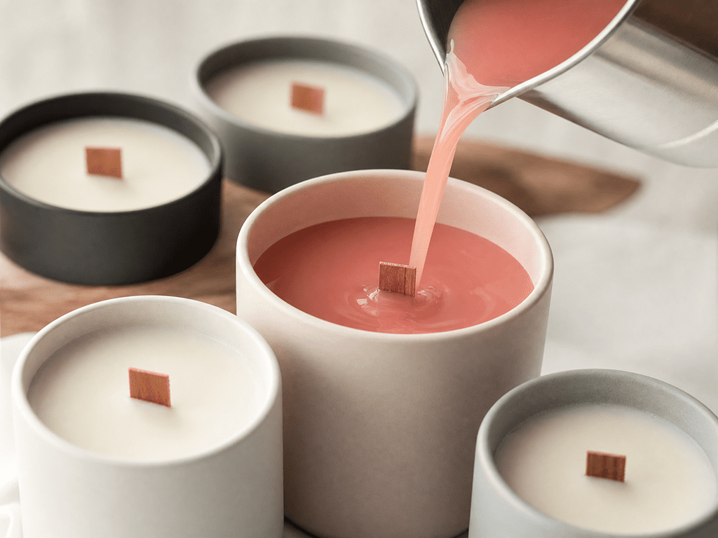 Custom private label candles plant wax pouring and color dyeing process in factory