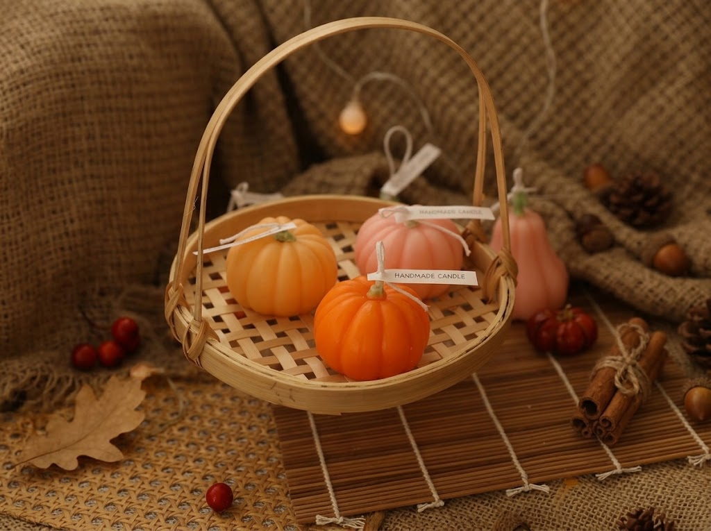 Best Fall Candles 2026: Sourcing Guide for Boutique Retailers wholesale-pumpkin-scented-candles-terracotta-cream